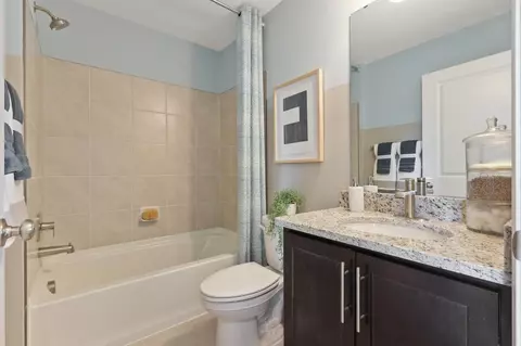 Bath - 4925 Arcola Rd, Rosedale, MD 21237 photo 10 of 12