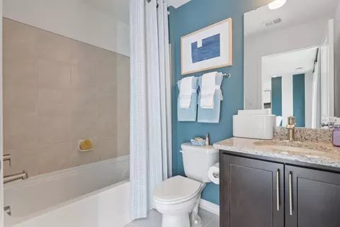 Bath - 4925 Arcola Rd, Rosedale, MD 21237 photo 9 of 12