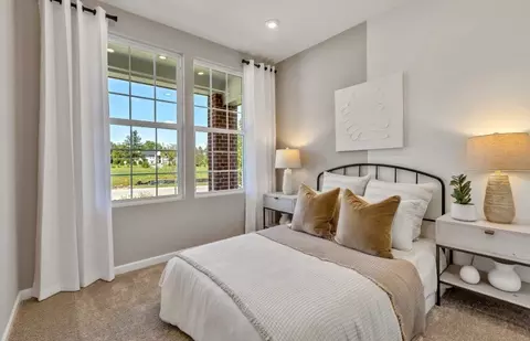 Bedroom - 12556 Derry Dr, Lemont, IL 60439 photo 2 of 2