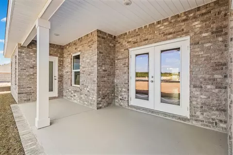 Exterior - 75 Fawn Run E, Freeport, FL 32439 photo 5 of 8