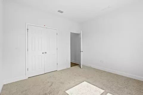Bedroom - 75 Fawn Run E, Freeport, FL 32439 photo 1 of 6