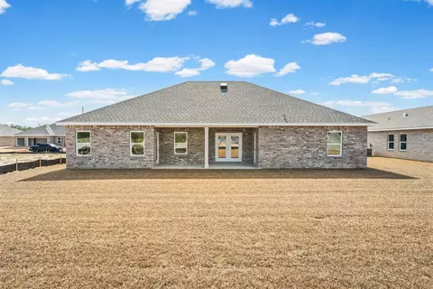Exterior - 75 Fawn Run E, Freeport, FL 32439 photo 7 of 8