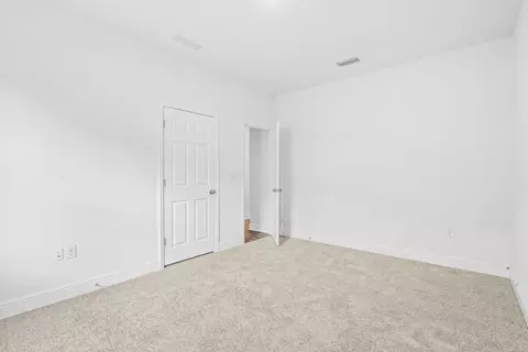 Bedroom - 75 Fawn Run E, Freeport, FL 32439 photo 3 of 6