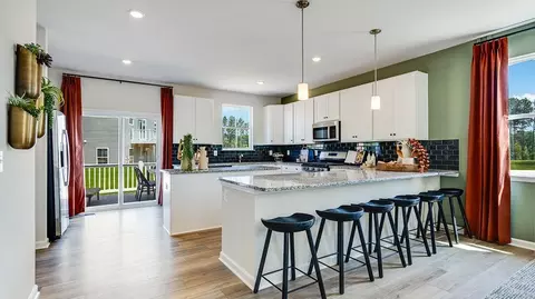 8720 Pioneer Hill Dr, Chesterfield, VA 23832