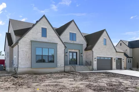 Exterior - 9566 Bernese Ln, Sandy, UT 84092 photo 4 of 7