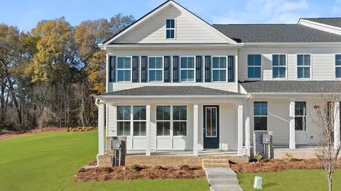 Exterior - 467 Tate St, Monroe, GA 30655 photo 6 of 8