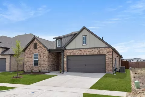 Exterior - 1101 Trinity Rail Rd, Anna, TX 75409 photo 3 of 10