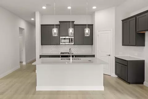 Kitchen - 1101 Trinity Rail Rd, Anna, TX 75409 photo 7 of 8