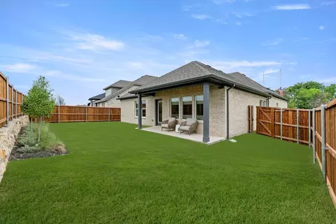 Exterior - 1101 Trinity Rail Rd, Anna, TX 75409 photo 6 of 10