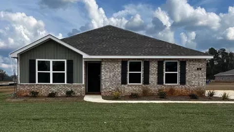 34 Monarch Dr, Lucedale, MS 39452