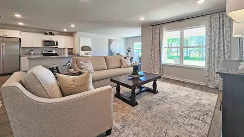 Living - 34 Monarch Dr, Lucedale, MS 39452 photo 2 of 3