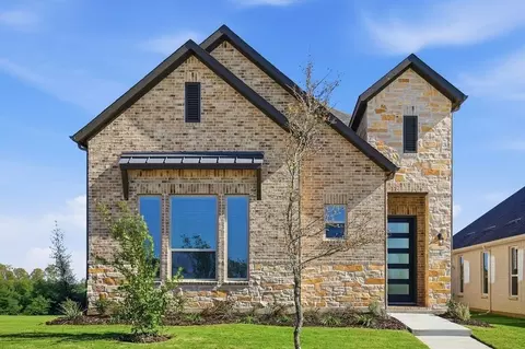 Exterior - 617 Ladybug Trl, Celina, TX 75009 photo 2 of 13