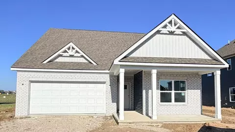 2762 Muirfield St, Franklin, IN 46131