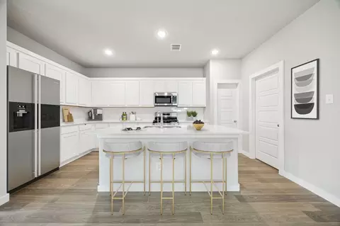 Kitchen - 804 Rockcloud Dr, Haslet, TX 76052 photo 1 of 6