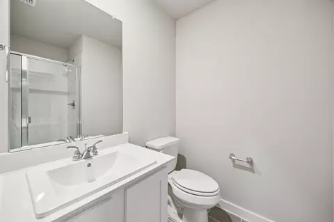 Bath - 804 Rockcloud Dr, Haslet, TX 76052 photo 3 of 11
