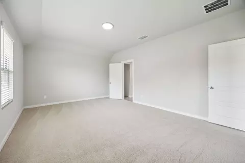 Bedroom - 804 Rockcloud Dr, Haslet, TX 76052 photo 3 of 15