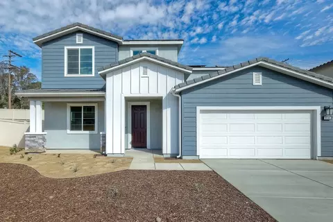 2096 Woolem Pl, Escondido, CA 92026
