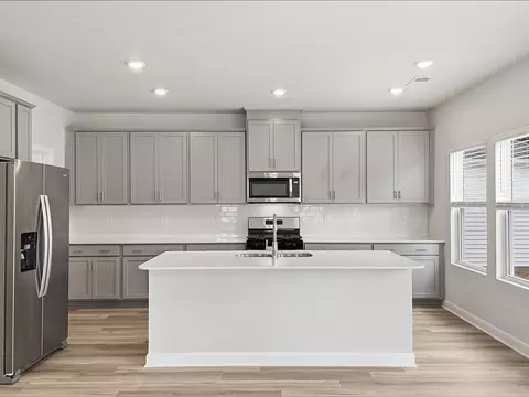 Kitchen - 1460 Switchback Cir, Moore, SC 29369 photo 1 of 5