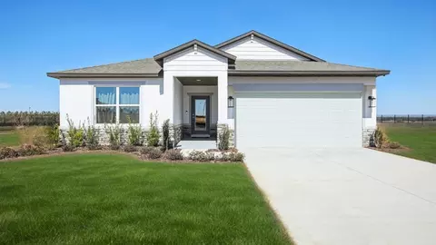 Exterior - 2214 Elegant Mnr Cir, Edgewater, FL 32141 photo 2 of 12