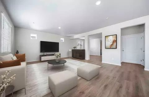 Living - 21880 E 46th Pl, Aurora, CO 80019 photo 2 of 2