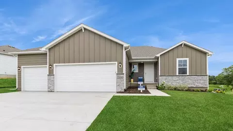 2326 Butler Dr, Adel, IA 50003