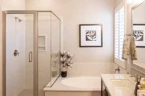 Bath - 22923 E Mockingbird Dr, Queen Creek, AZ 85142 photo 1 of 3