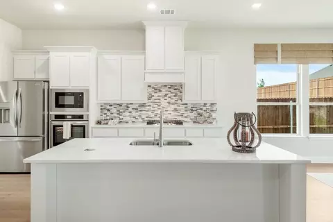 Kitchen - 1624 Garnet Dr, Anna, TX 75409 photo 6 of 6
