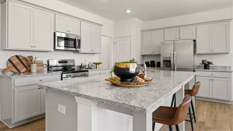 2604 Adventure Way, Doraville, GA 30360