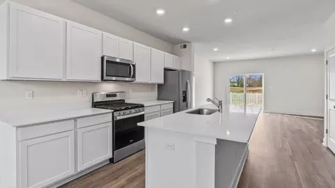 Kitchen - 366 Hackley Dr, Joppa, MD 21085 photo 2 of 7
