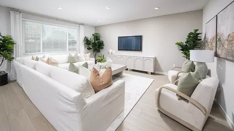 Living - 2068 Seraphina Ct, Galt, CA 95632 photo 1 of 1