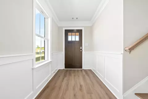 Entry Way - 127 Laurel Branch Dr, Dothan, AL 36305 photo 1 of 4