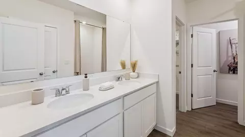 Bath - 2895 Common Crane Ct, Saint Cloud, FL 34773 photo 1 of 3