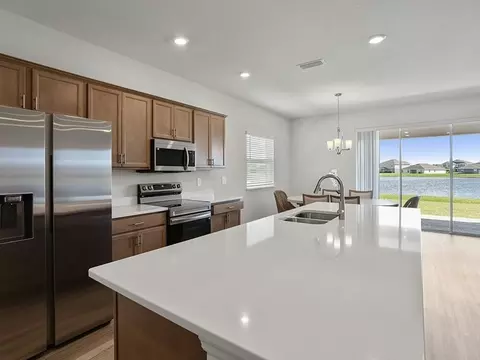 7148 Sundial Dr, Lakeland, FL 33813