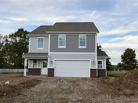 904 Drummond Ct, Greenwood, IN 46143