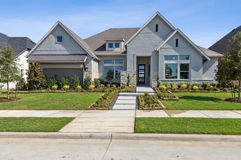 2238 Village Trl, Lakewood Village, TX 75068