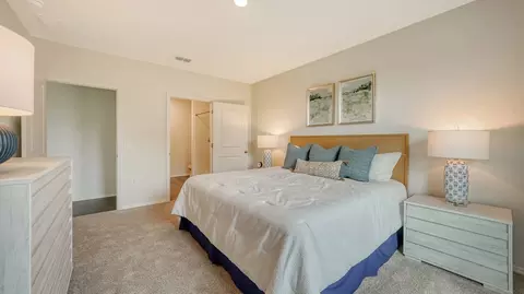 Bedroom - 13019 Deer Park Loop, Parrish, FL 34219 photo 2 of 5