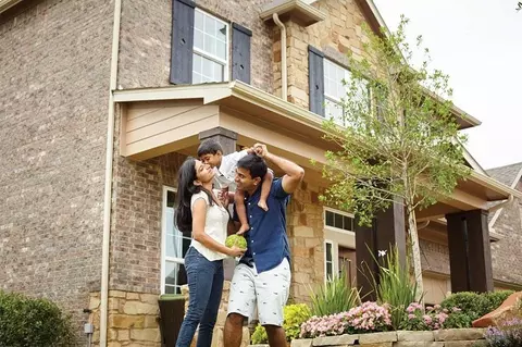 Exterior - 4460 Beechnut Cir, Cumming, GA 30028 photo 5 of 7