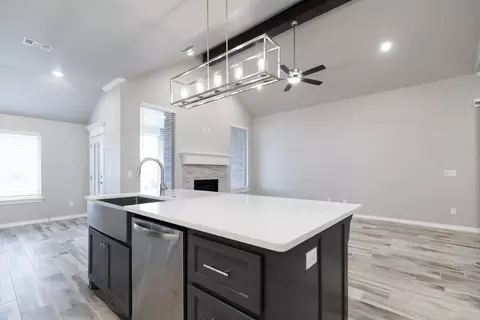 Kitchen - 2800 Heather Hvn, Moore, OK 73160 photo 4 of 19