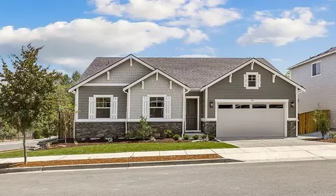 324 N 55th St, Mount Vernon, WA 98273