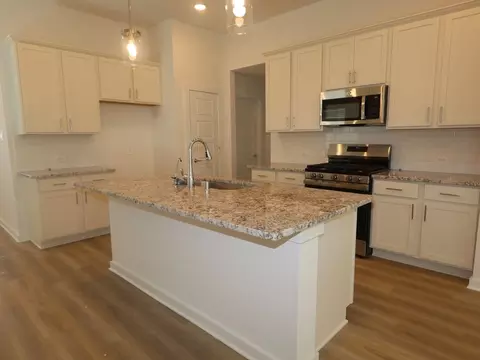 507 Flower Reed Ct, Magnolia, TX 77354