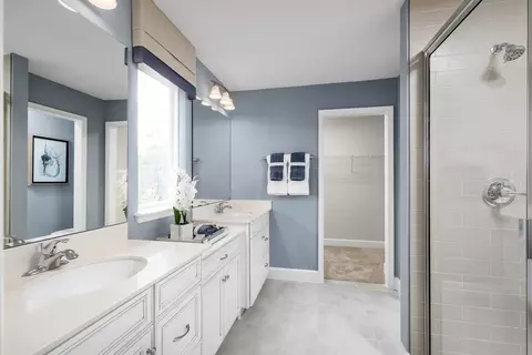 Bath - 2106 Great Egret Cir, Ocoee, FL 34761 photo 1 of 2