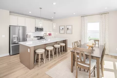 1601 Potomac Shores Pkwy, Dumfries, VA 22026
