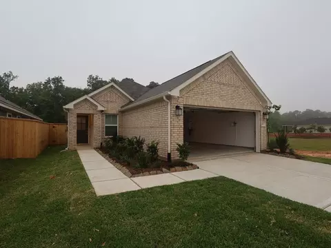 682 Falling Cave Dr, Willis, TX 77378