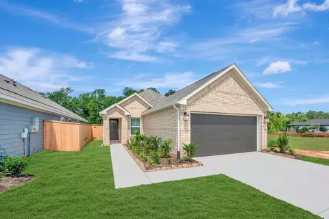 682 Falling Cave Dr, Willis, TX 77378