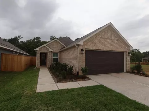 682 Falling Cave Dr, Willis, TX 77378