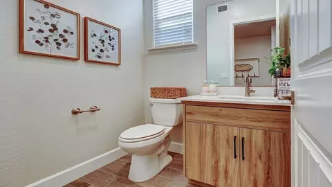 Bath - N Temperance Ave & E Shepherd Ave, Clovis, CA 93619 photo 5 of 5