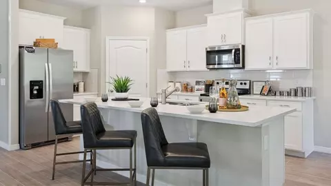 Kitchen - 5665 Banks Pl, Saint Cloud, FL 34771 photo 3 of 6