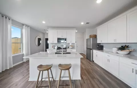 Kitchen - 207 Ruby Ford Dr, Cove, TX 77523 photo 1 of 4