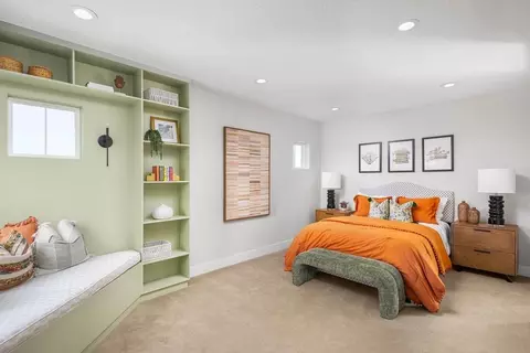Bedroom - 1574 Pinecliff Dr, Apopka, FL 32703 photo 2 of 4
