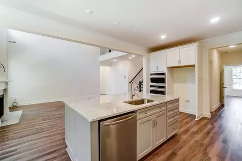 Kitchen - 3170 Three Chopt Rd, Gum Spring, VA 23065 photo 5 of 9